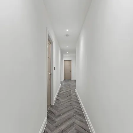 Apartamento Winter Offer! Stylish Abode In - Games - Parking Leeds (West Yorkshire)